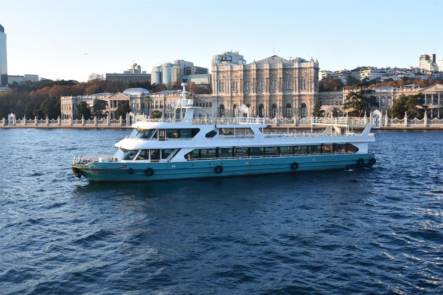 Wedding on boat 1